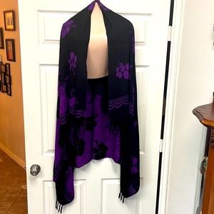 Beautiful Hibiscus Wrap Sarong Cover Up